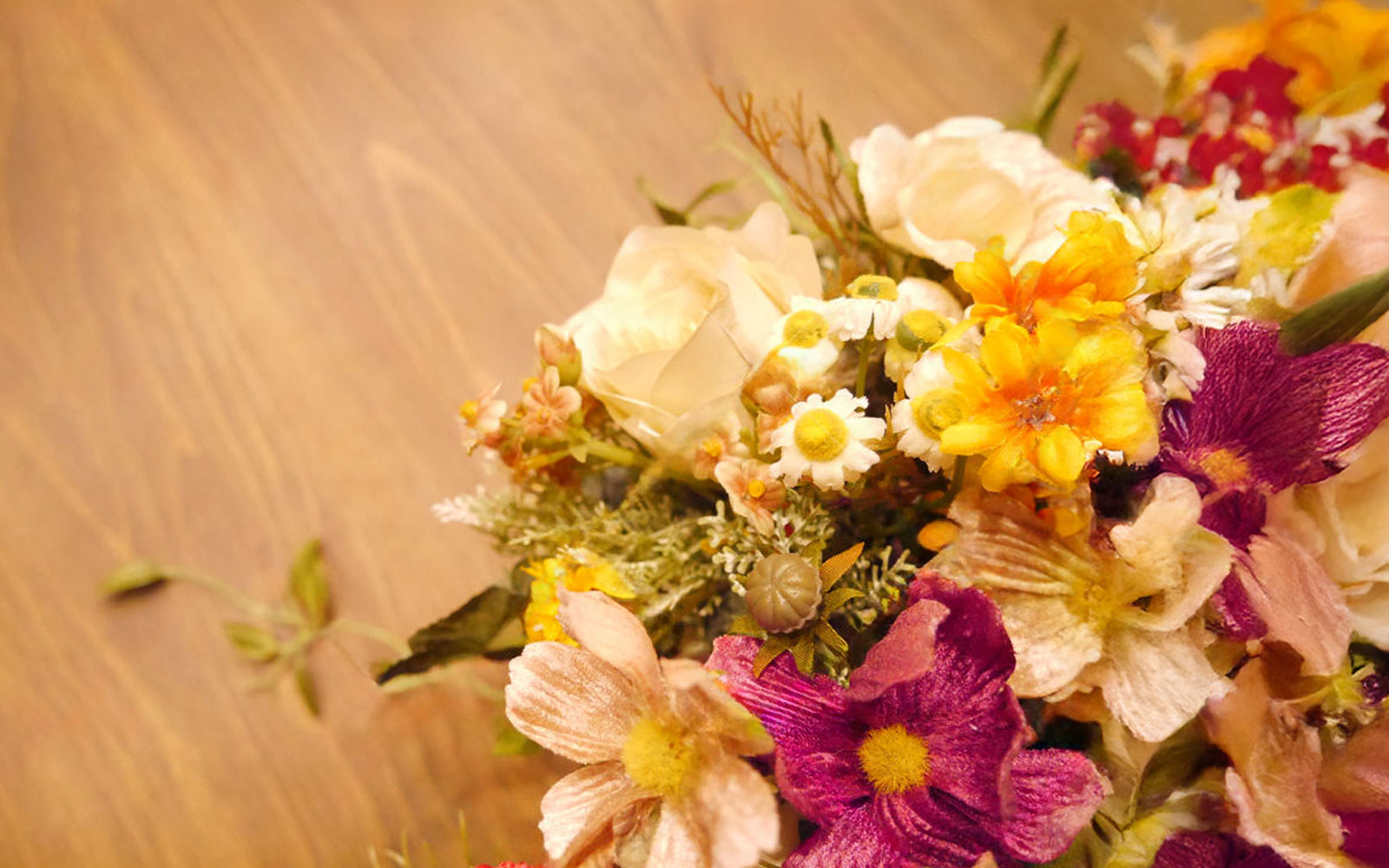 クールな花束(花束)　タカオフラワーブティック