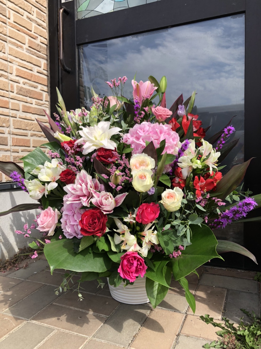 華やかに美しく